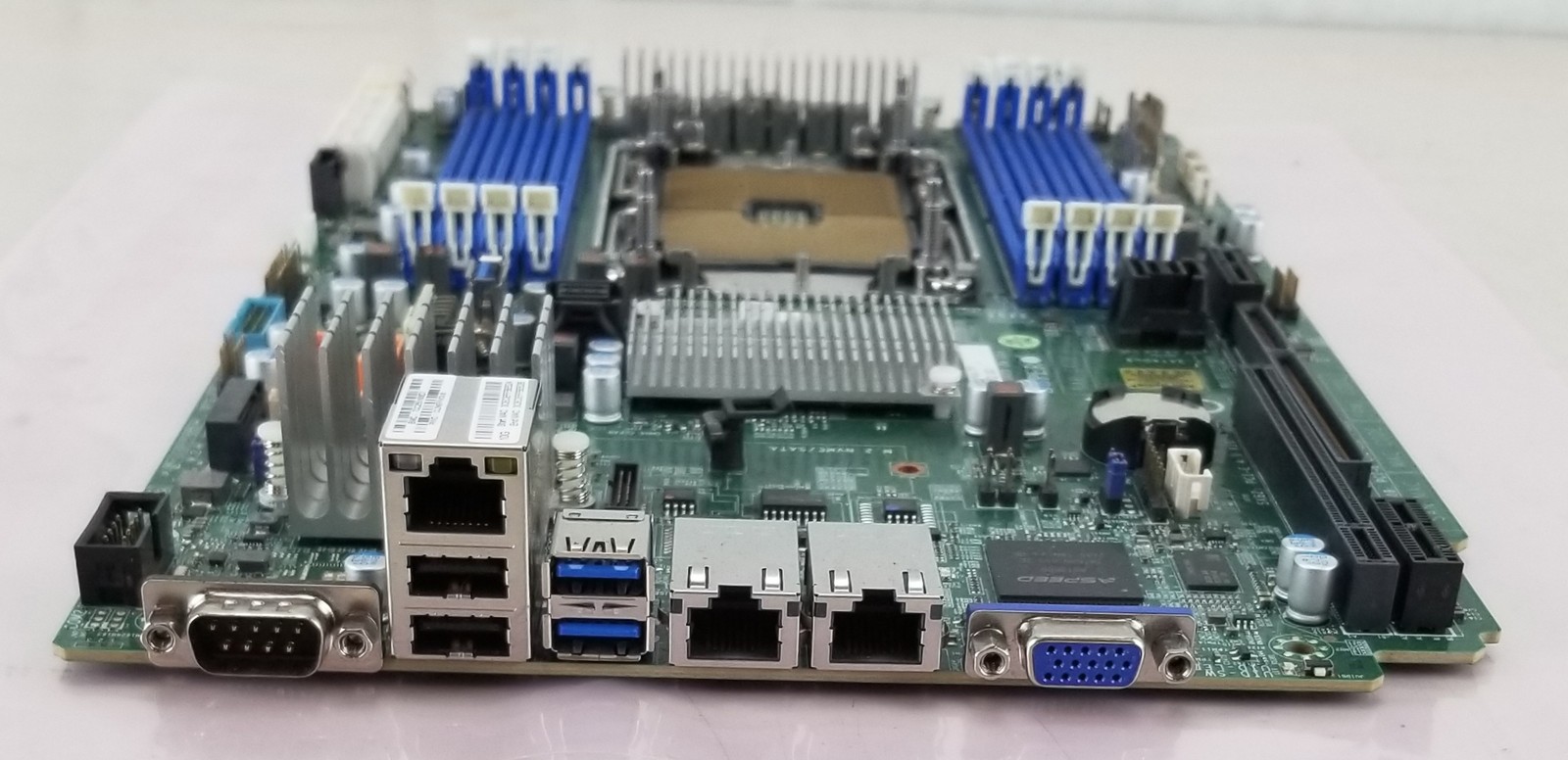 Supermicro X12SPW-TF Intel C621 LGA-4189 Proprietary Form Factor Motherboard