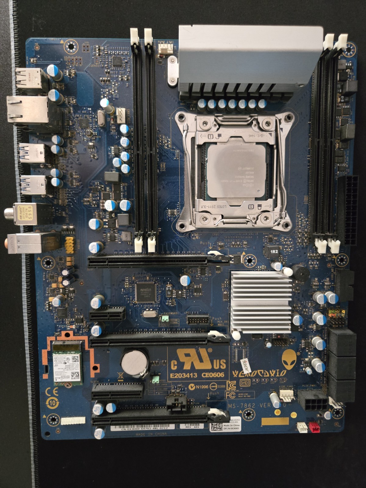Dell Alienware Area 51 LGA 2011/Socket R Intel (MS-7862)Motherboard
