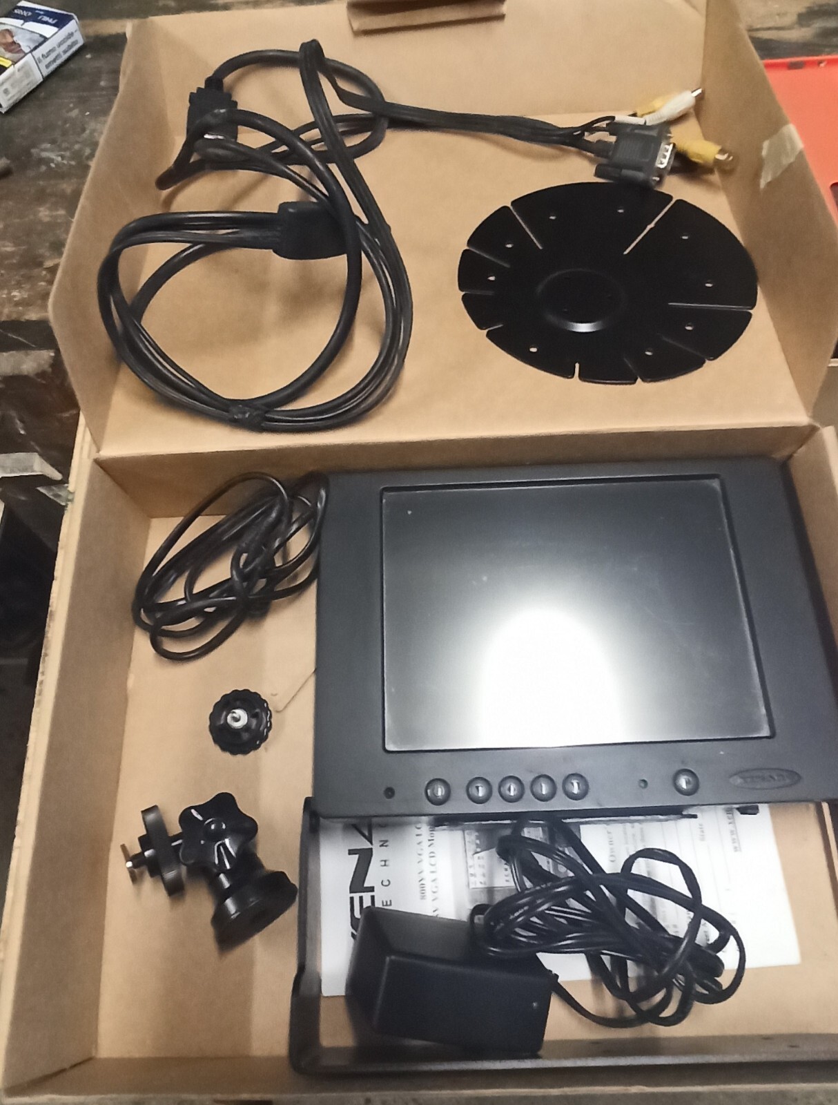 Xenarc Technologies 800TSV 8″ Touchscreen LCD Display