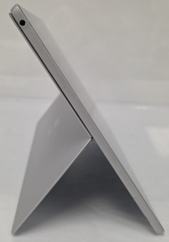 Microsoft Surface Pro 5th Gen| Intel Core i5-7300U|8GB RAM|256GB SSD| WIN 10 PRO