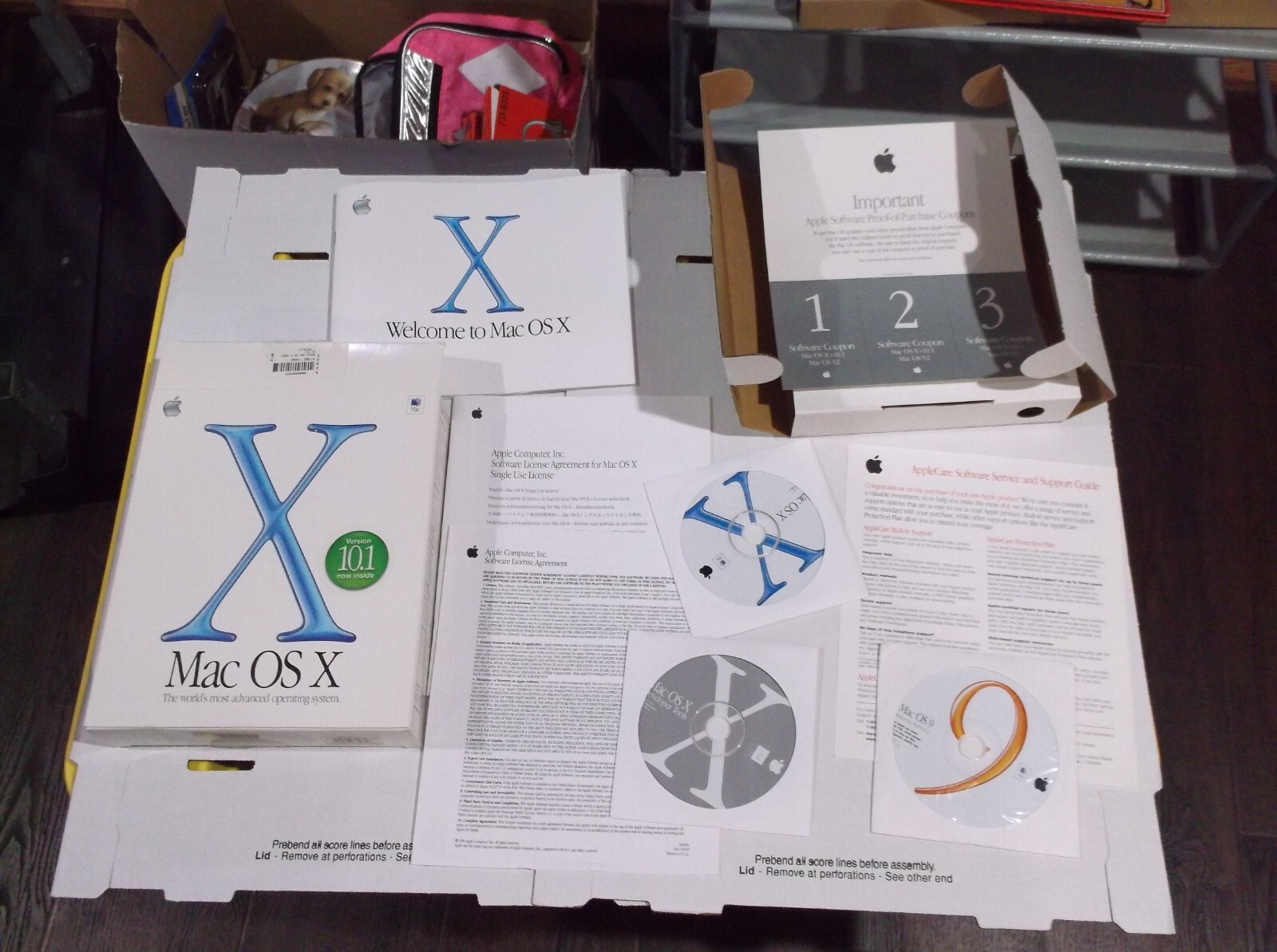 Mac OS X 10.1 retail with OS 9.1 disk in box