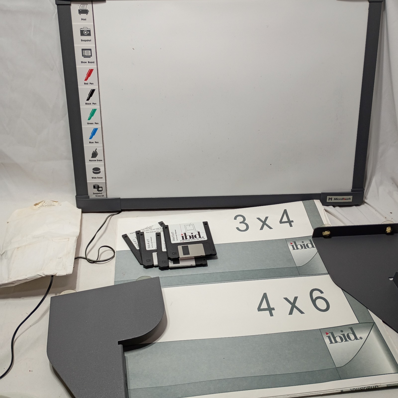 Vintage MicroTouch Ibid 050 Interactive Electronic Whiteboard w/ Software & Case