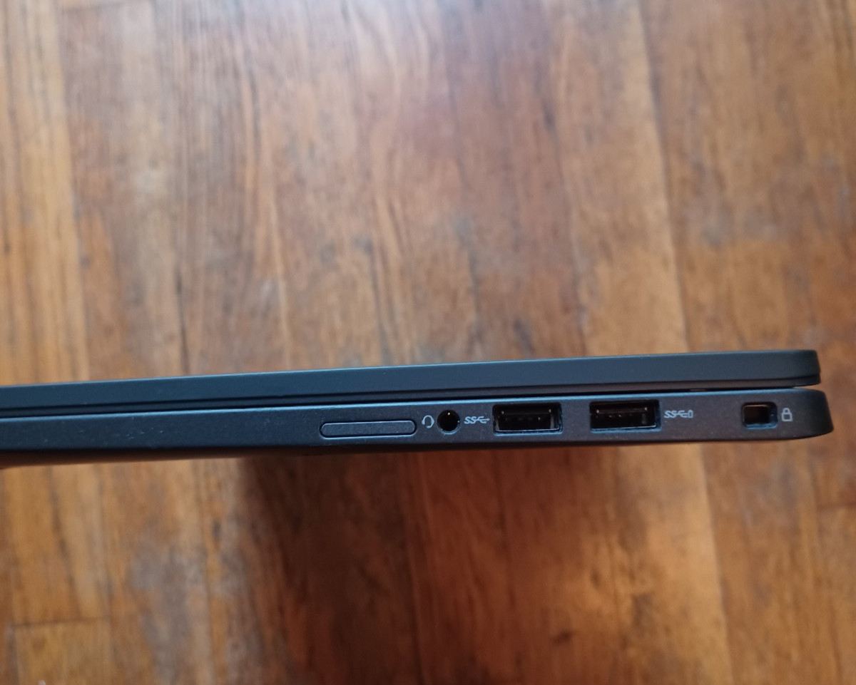 Dell Latitude 7410 14″ i7-10610U Gen 10 16GB 500B SSD Win 10. No AC Adap