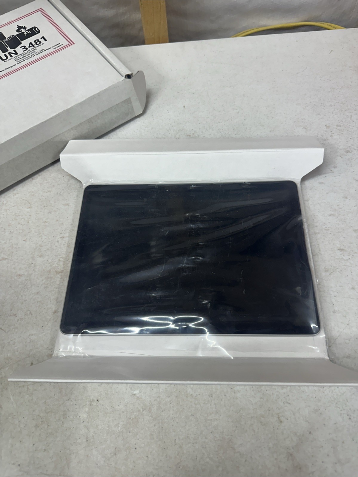 Microsoft Surface Go 2 10.5″ Touch Intel Core M3-8100Y 1.10GHz 4GB RAM 64GB SSD