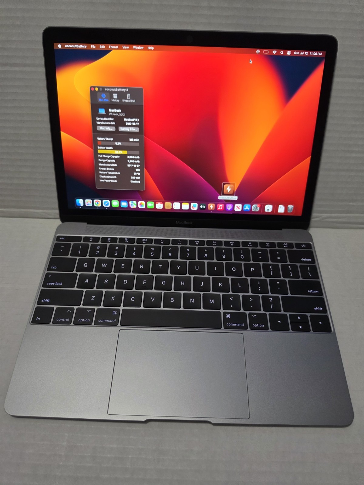 2017 Apple MacBook 12″ i5 1.3GHz 8GB RAM 512GB SSD Space Gray A1534
