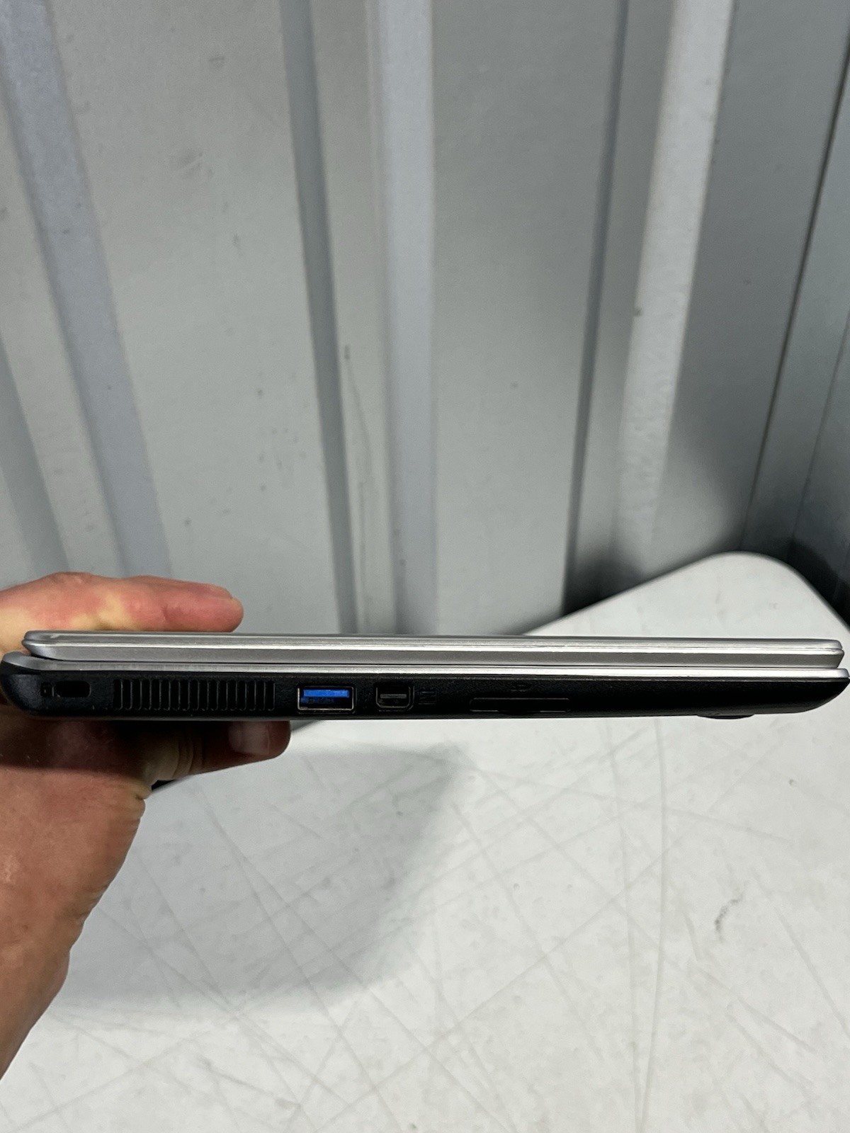 Acer Aspire V5-122P-0408 AMD A4 Touchscreen Laptop Parts Repair READ