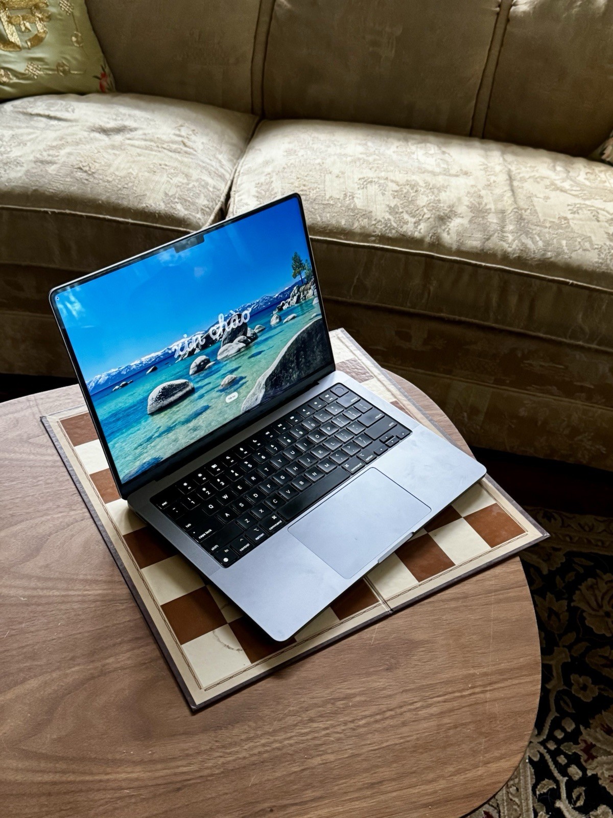 Apple 2023 14-inch MacBook Pro M2 Max / 96GB RAM / 4TB SSD / 38-Core GPU