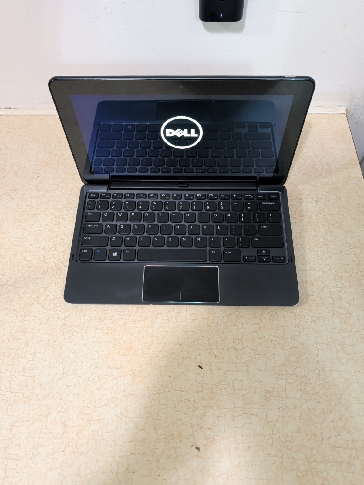 * Lot Of 10 * Dell Venue 11 Pro 5130 Atom Z3795 4 Core / 2GB RAM / 64GB eMMC