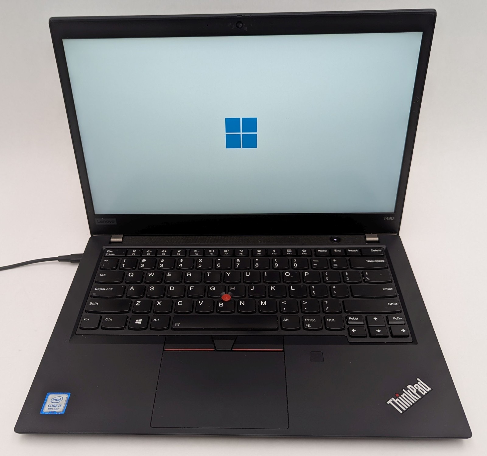 Lenovo ThinkPad T490 14″ Laptop i5-8265U 1.60GHz 8GB RAM 256GB NVMe Windows 11