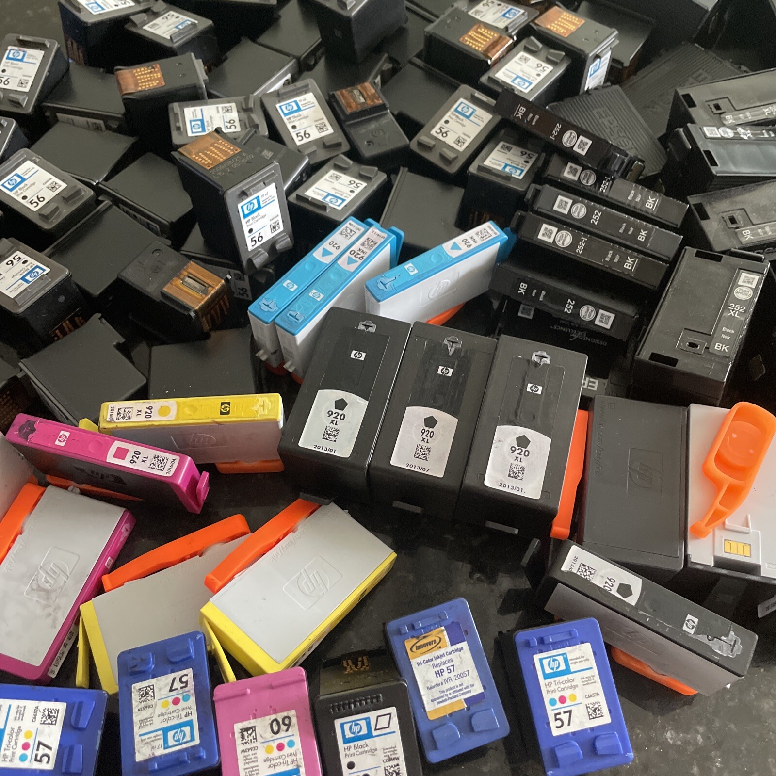 Mixed Lot 206 Empty Ink Cartridges Staples Rewards: HP, Canon, Epson *******