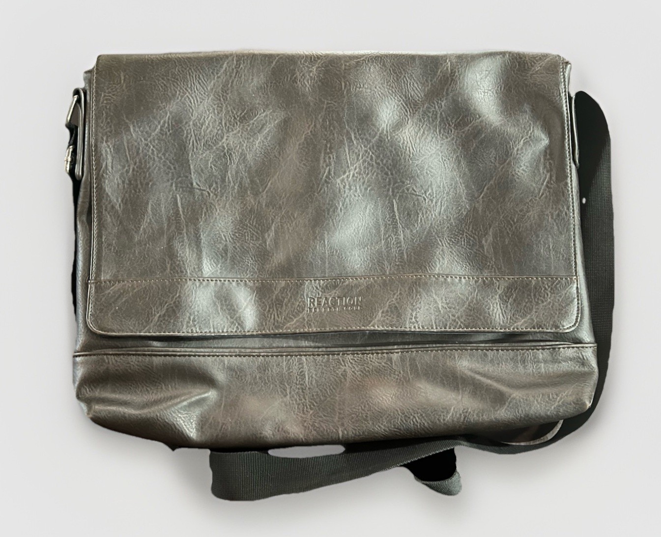Dark Brown Navy Lining Laptop Bag – Reaction Kenneth Cole