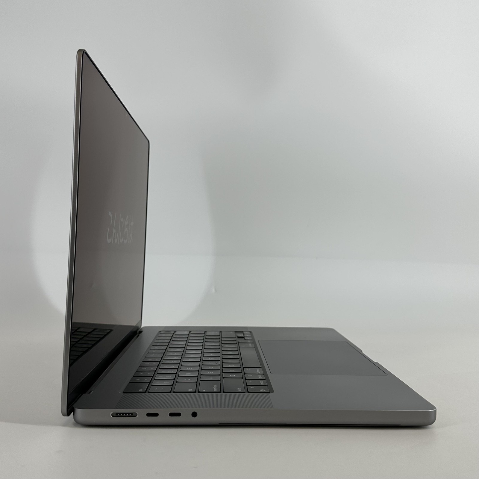 MacBook Pro 16 Space Gray 2021 3.2 GHz M1 Max 10-Core CPU 32-Core GPU 64GB 1TB