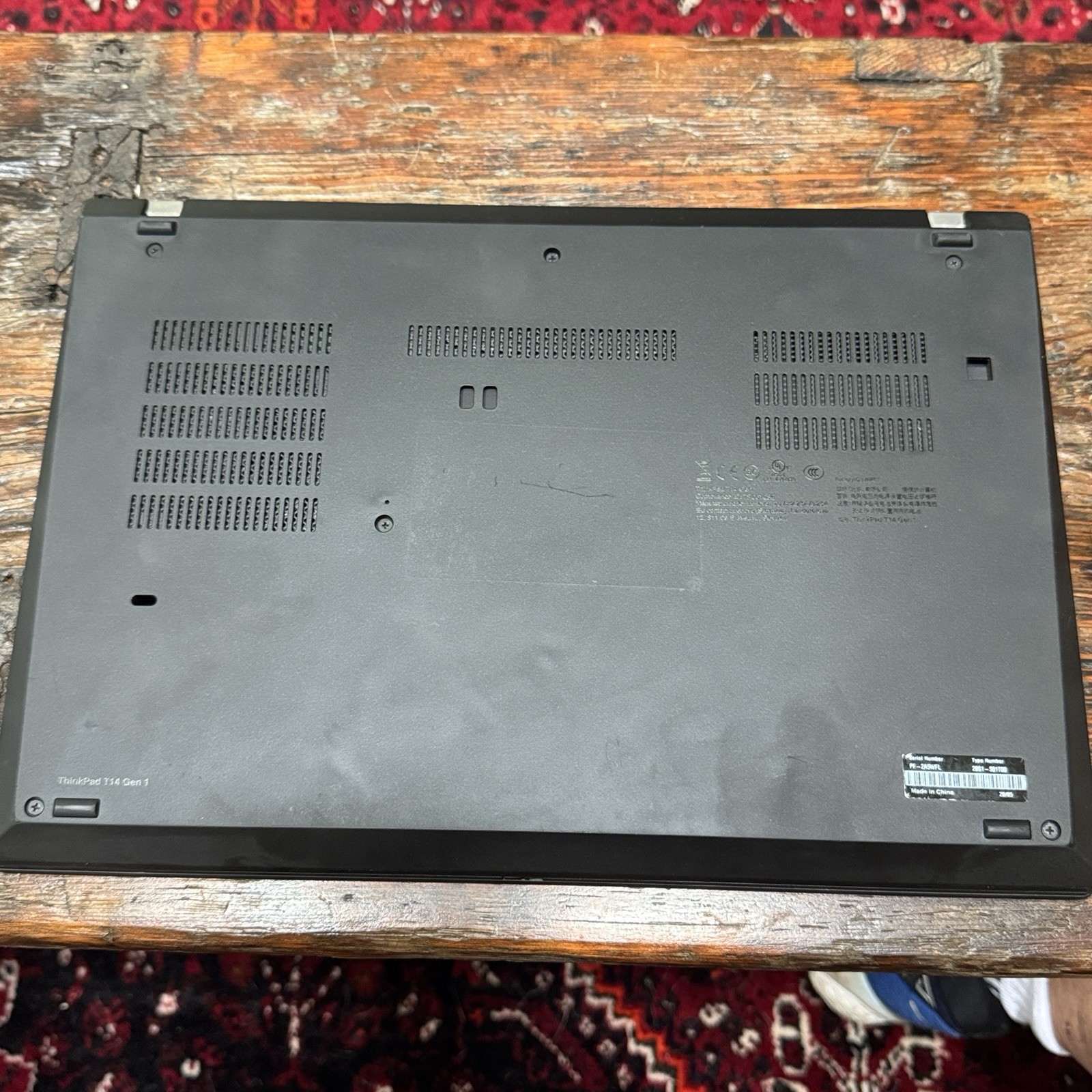 Lenovo ThinkPad T14 Gen 1 i7-10510U 1.80GHz 16GB NO SSD