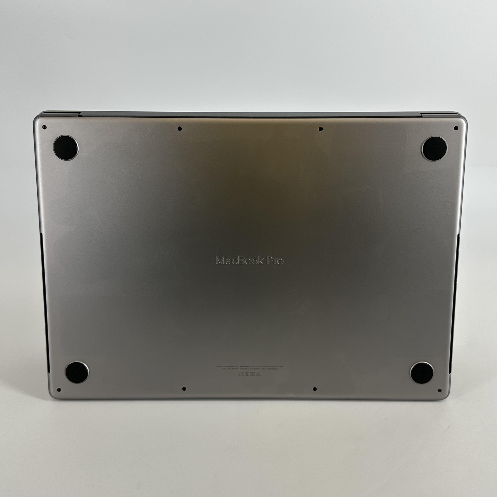 MacBook Pro 16 Space Gray 2021 3.2 GHz M1 Max 10-Core CPU 32-Core GPU 64GB 1TB