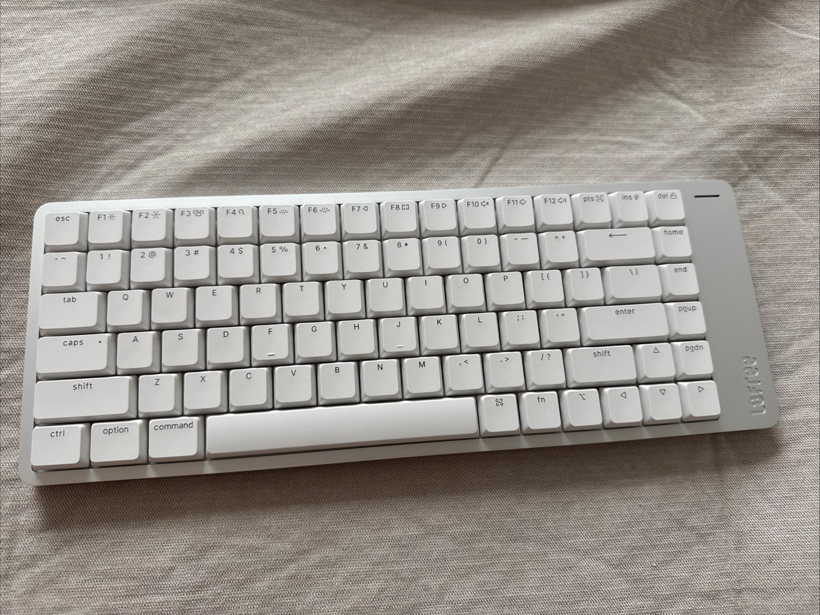 Lofree FLOW 2 84keys Mechanical Keyboard Silver/White with Silent Void Switches