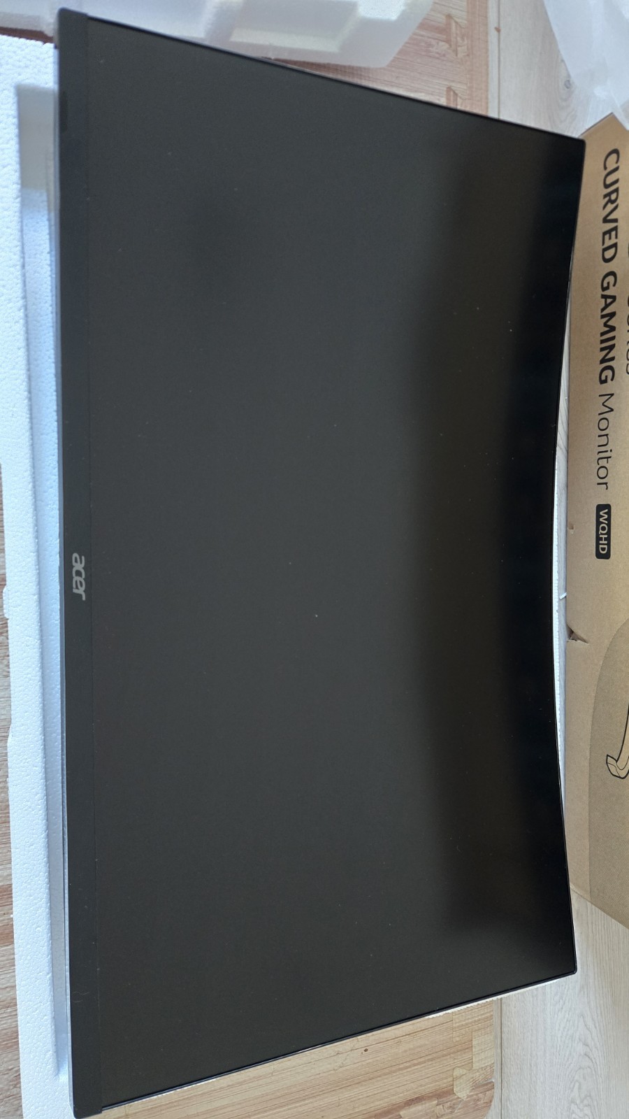 Acer ED273U Abmiipx 27″ WQHD VA LCD Curved Monitor – 2560 x 1440 – 1500R, 75hz