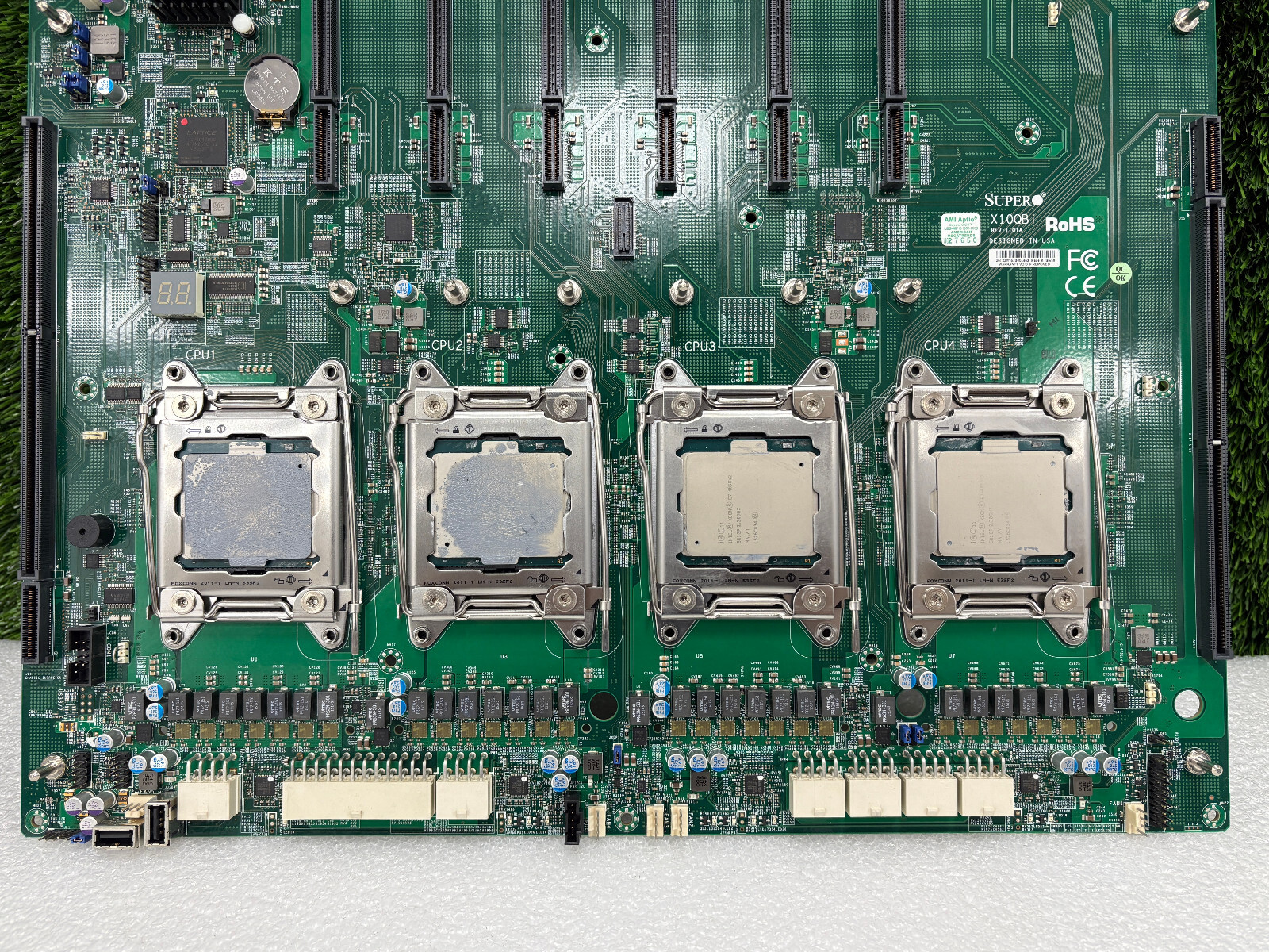 Supermicro X10QBi Quad CPU Socket R1 (LGA 2011) Motherboard w 4x Intel E7-4850