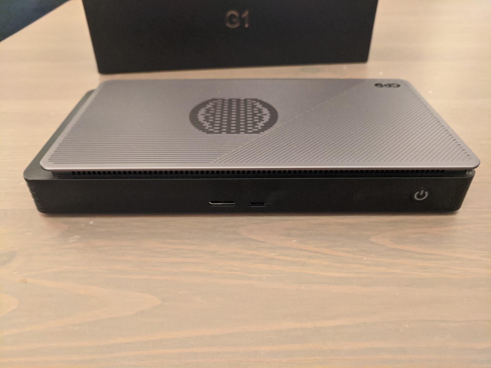 GPD G1 Portable eGPU Dock RX 7600M XT OCuLink USB4 MINT – EXTRAS INCLUDED BUNDLE