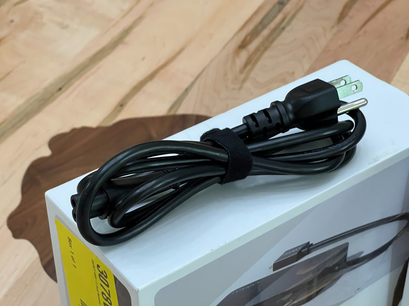iVANKY FusionDock 1 M4 MacBook Pro Dock Station 150W 12 In 2 Dual 4K 60Hz #3078V