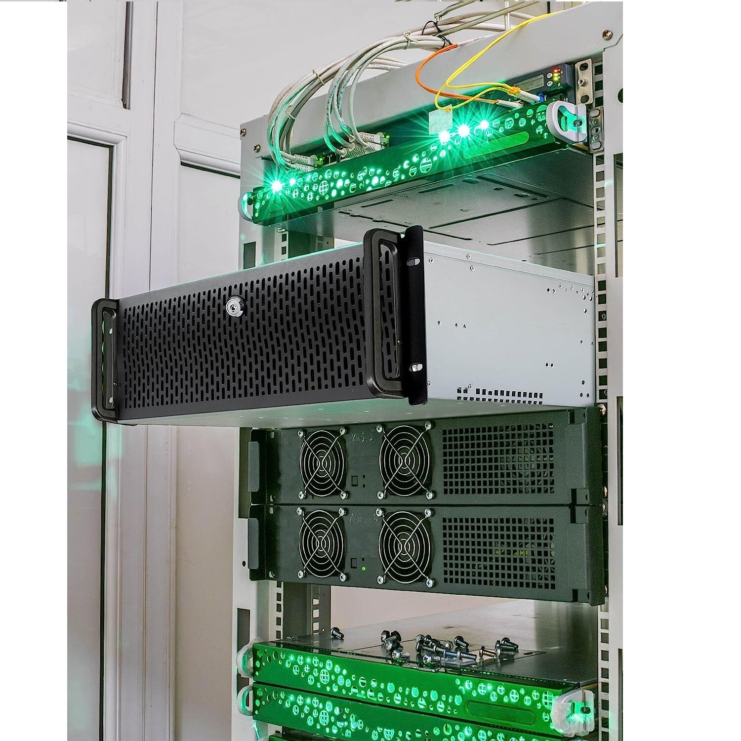 Rosewill RSV-L4500U 4U Server Chassis 15 Bay Rackmount Case 15x 3.5 HDD Bays