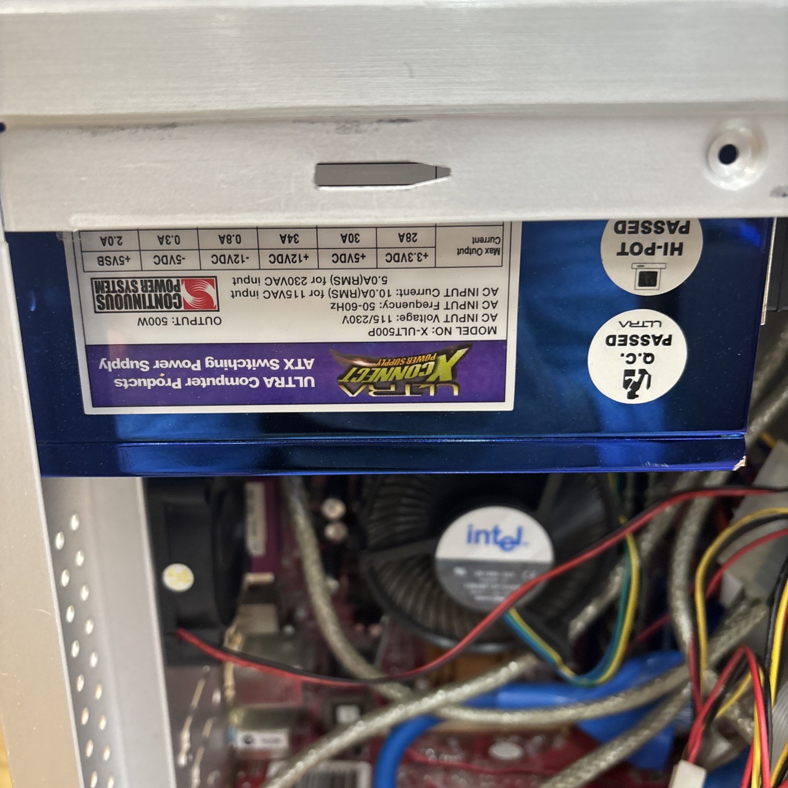 Custom Desktop PC ***Unknown Specs – Turns On***Parts/Repair