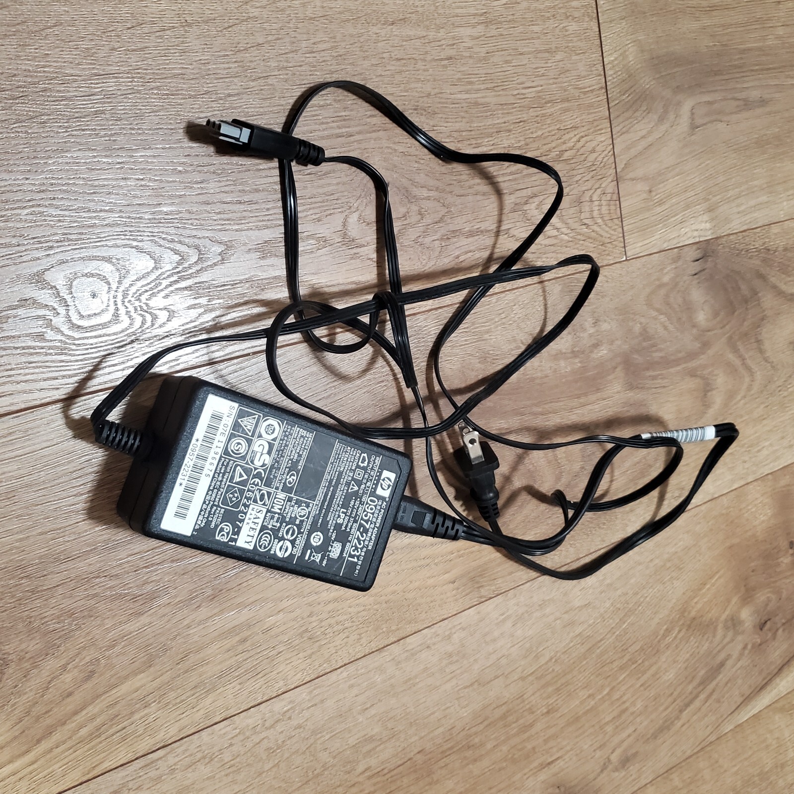 HP Printer Power Adapter 0957-2231 16V/500mA 32V/375mA