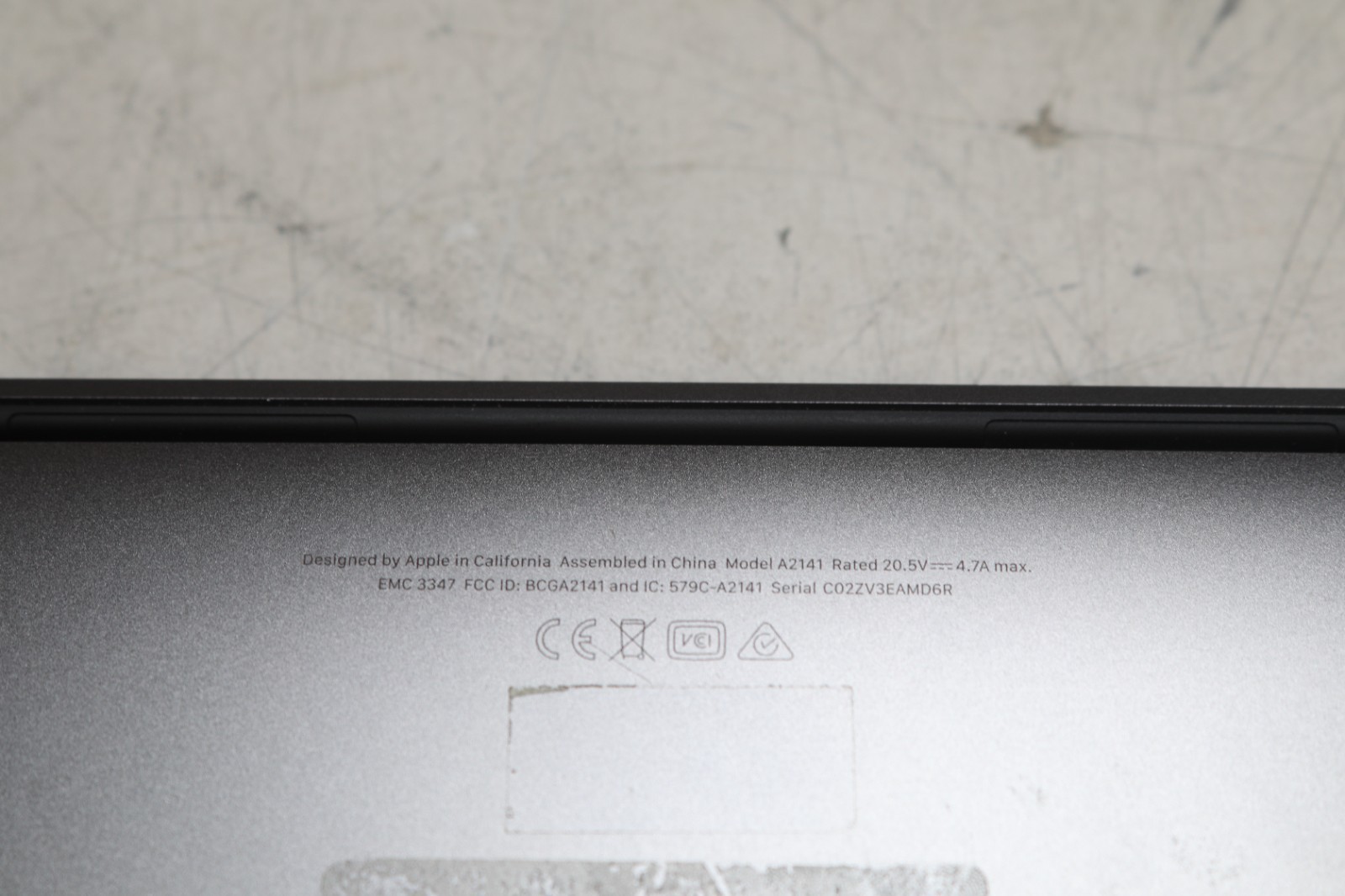 MacBook Pro (A2141) Intel Core i9-9980HK CPU 2.40GHz-32GB RAM-1TB SSD-TahoeOS