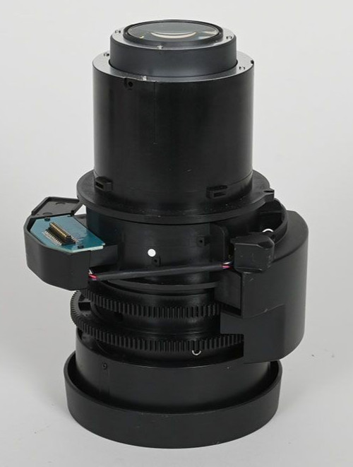 Epson ELPLM08 Middle-Throw Zoom Projector Lens in great working condition