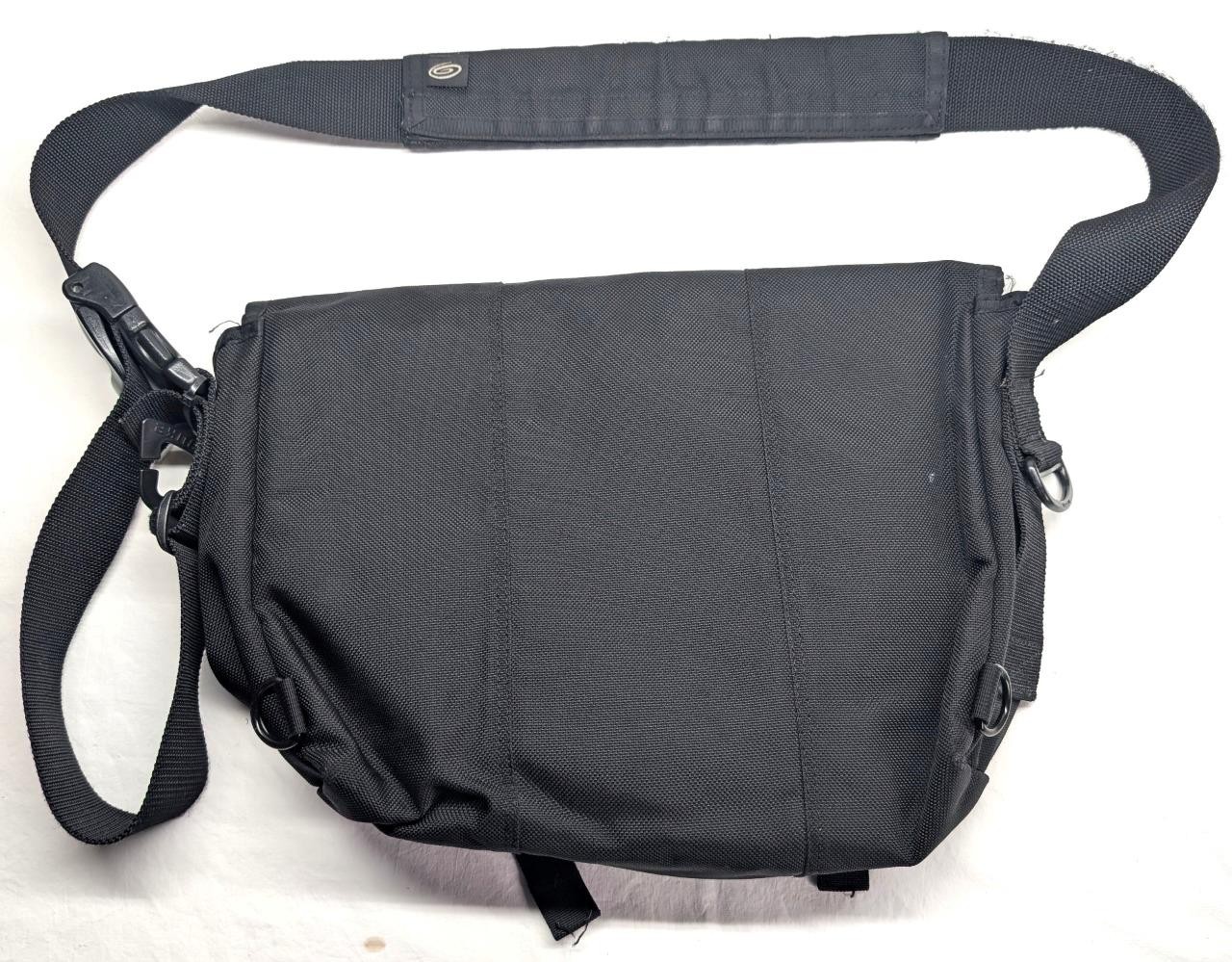 Timbuk2 Classic Messenger Bag – Medium – Black Ballistic Nylon Commuter Laptop