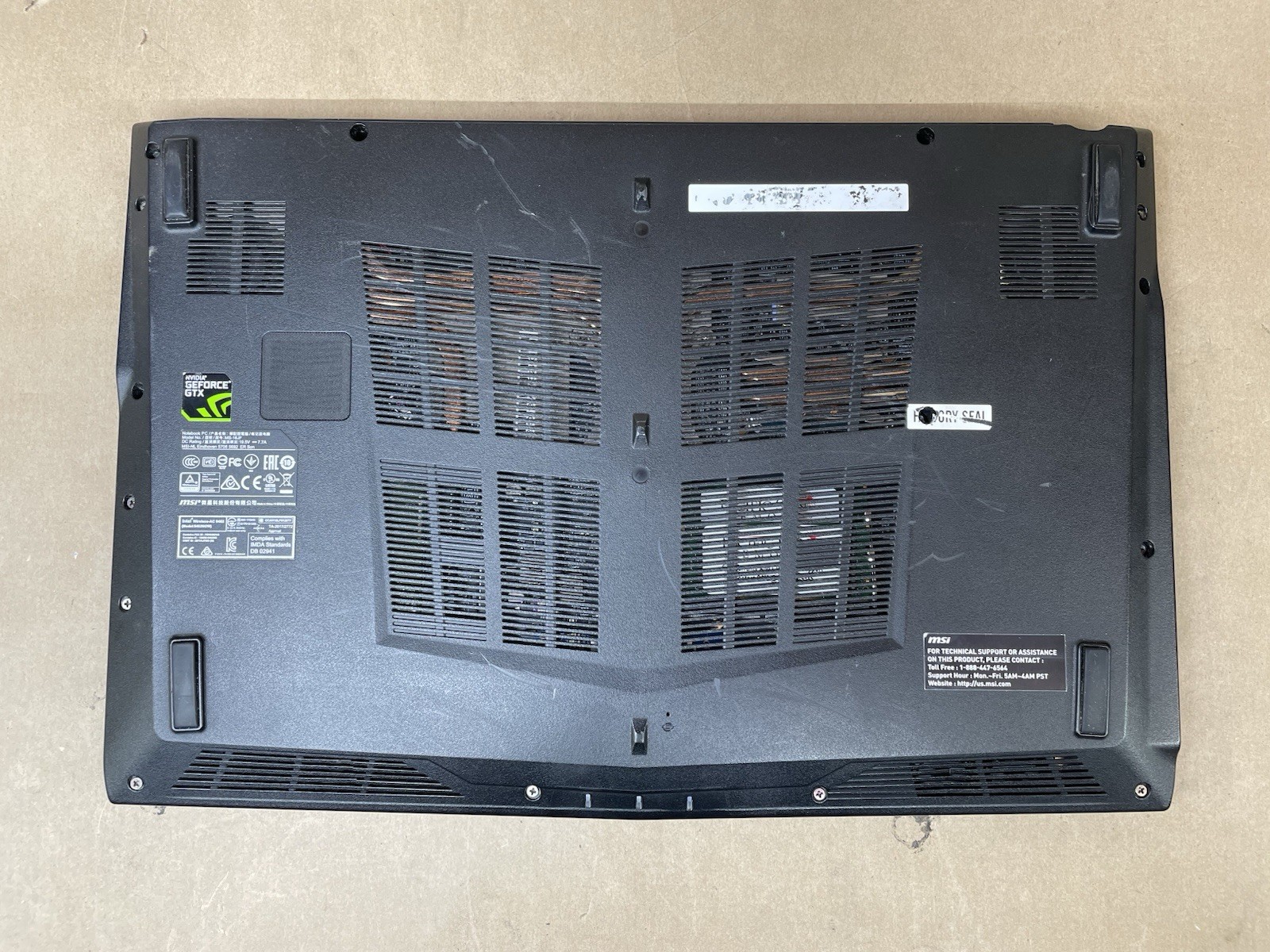 MSI GV62 8RD 15.6″ i5-8300H@2.30GHz 32GB GTX1050Ti 1TB+13GB SSD Win11 *READ*