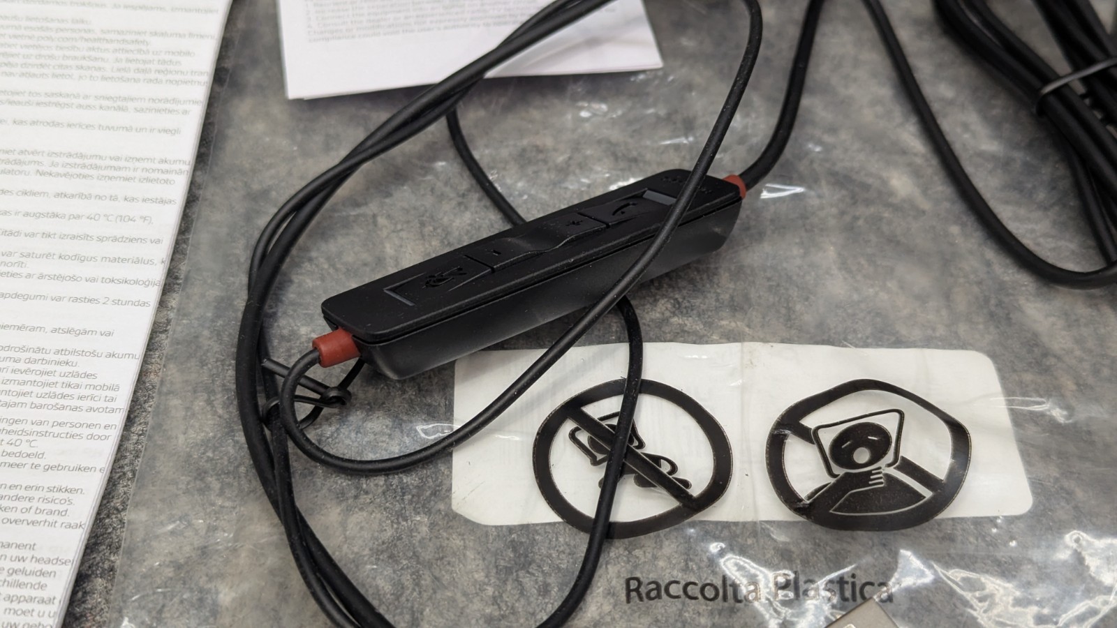 🔥NEW/OPEN🔥 Plantronics Blackwire 3220 USB Over-the-Ear Wired Headset Black