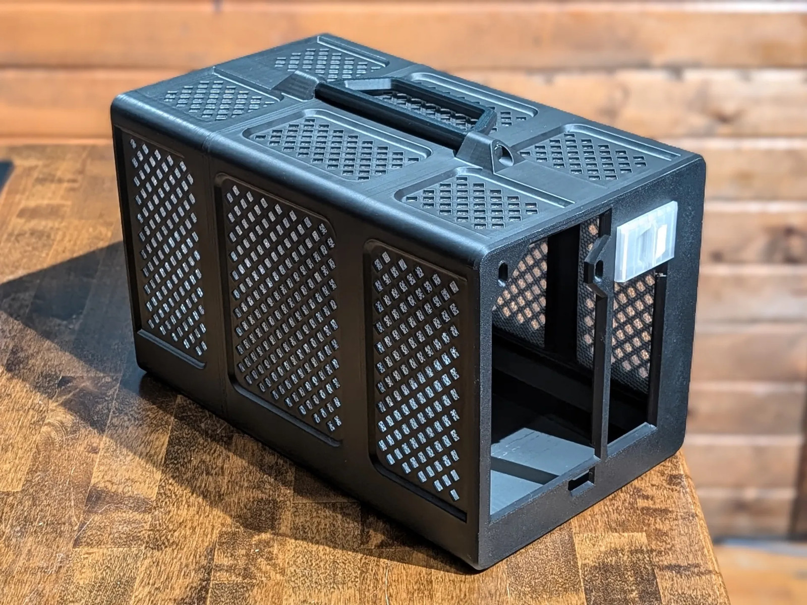 3D Printed Enclosure for Minisforum DEG1 eGPU Dock | Custom Case/Shell