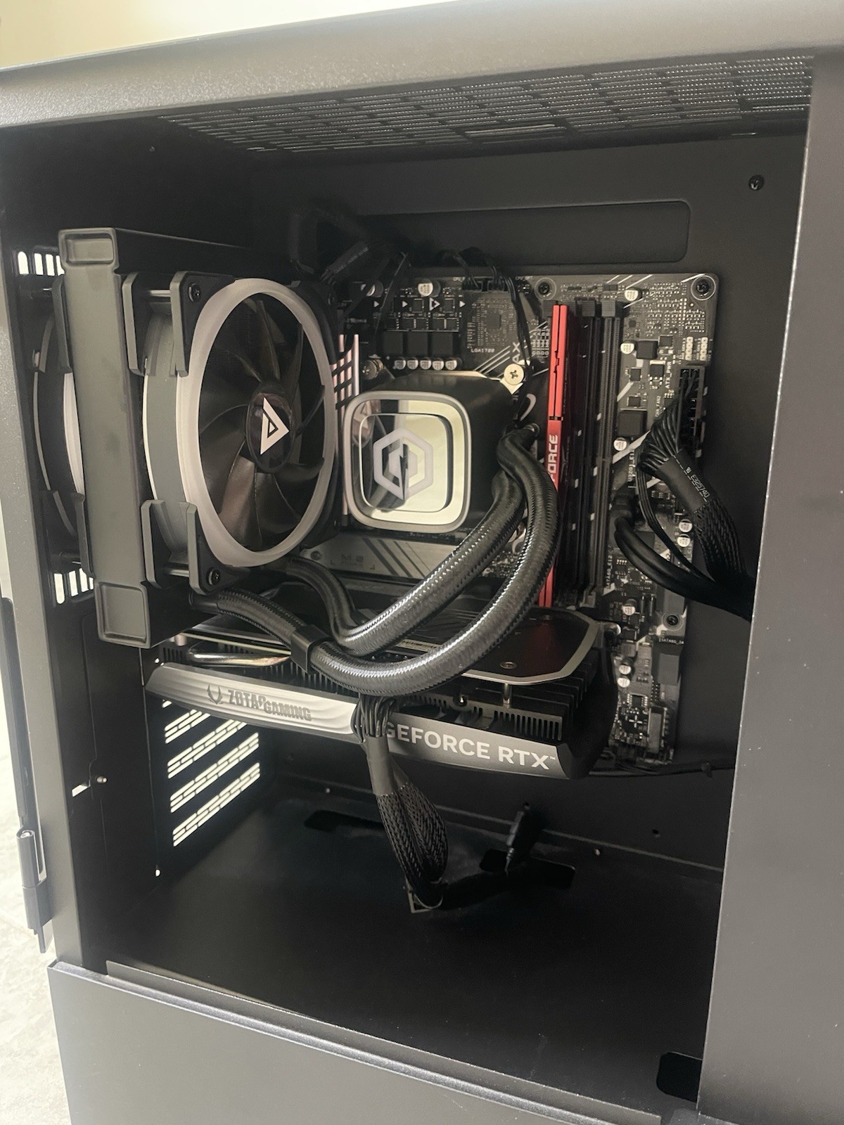 CyberPowerPC C Series Gaming Desktop GeForce RTX Liquid Cooling Black Case