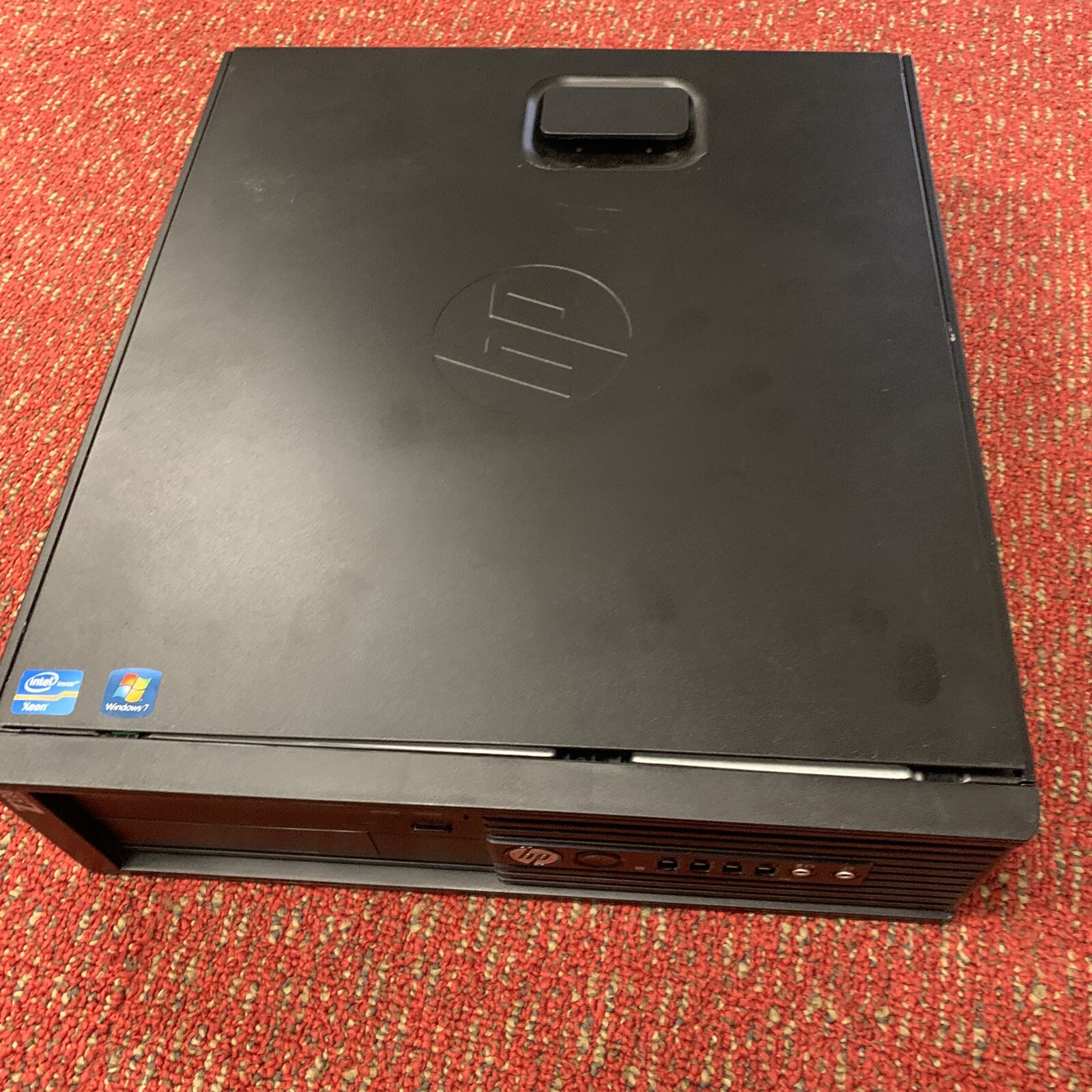 HP WorkStation Z220 SFF PC Intel Xeon No Ram For Parts Or Repair Doesnt Work