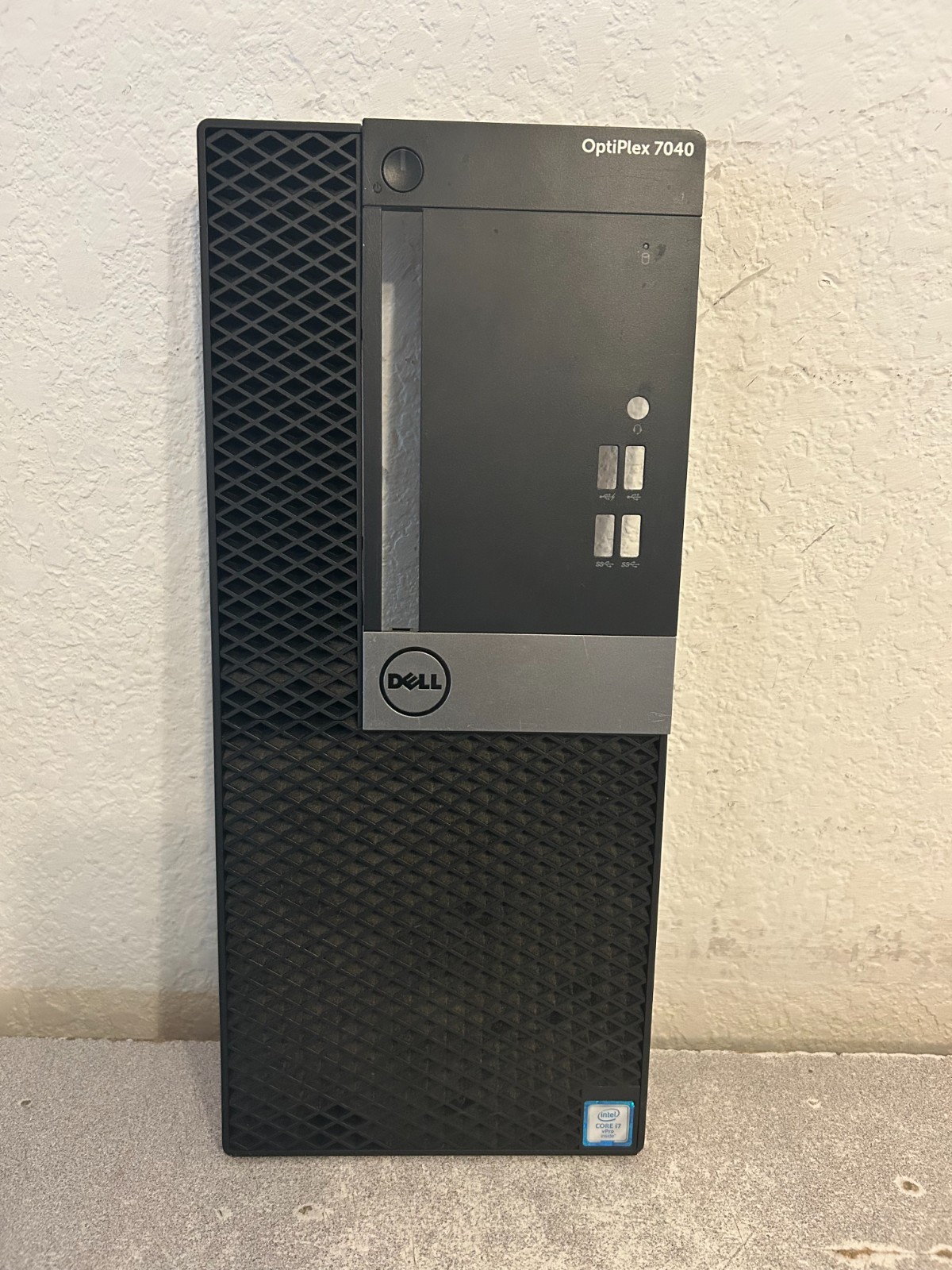 Nice OEM Dell OptiPlex 7040 Tower MT Front Bezel Faceplate Cover P9Y6G