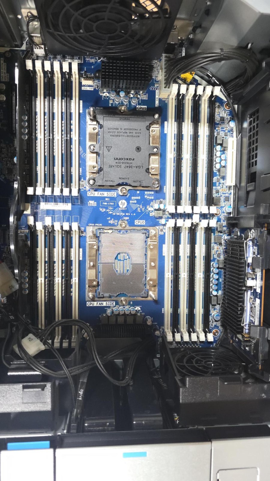 HP Z8 G4 Workstation 2x Silver 4114 2.2GHz 10C QuadroM4000 GPU M.2 adapter NO OS