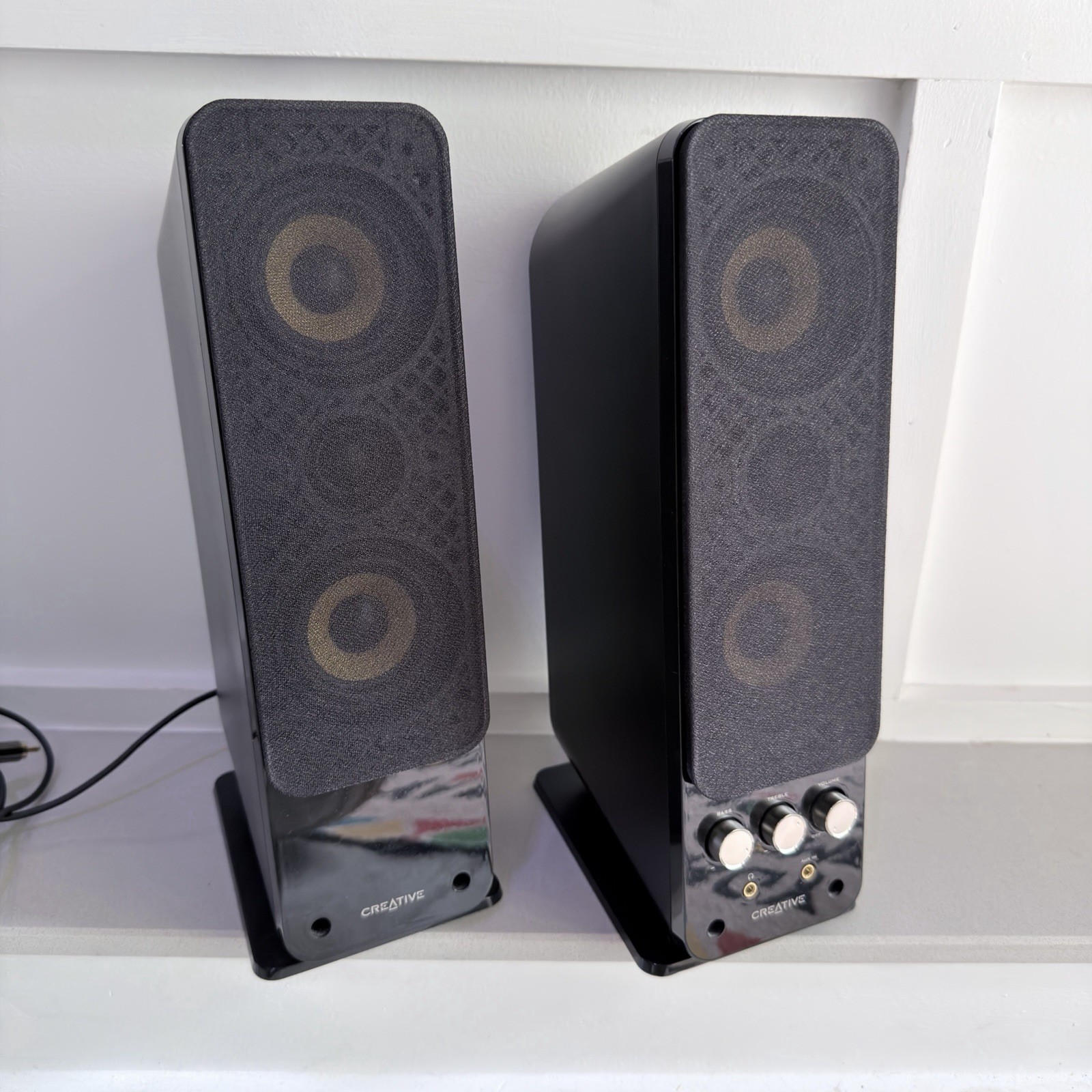 Creative GigaWorks T40 Series II 2.0 Multimedia Speaker System – Black