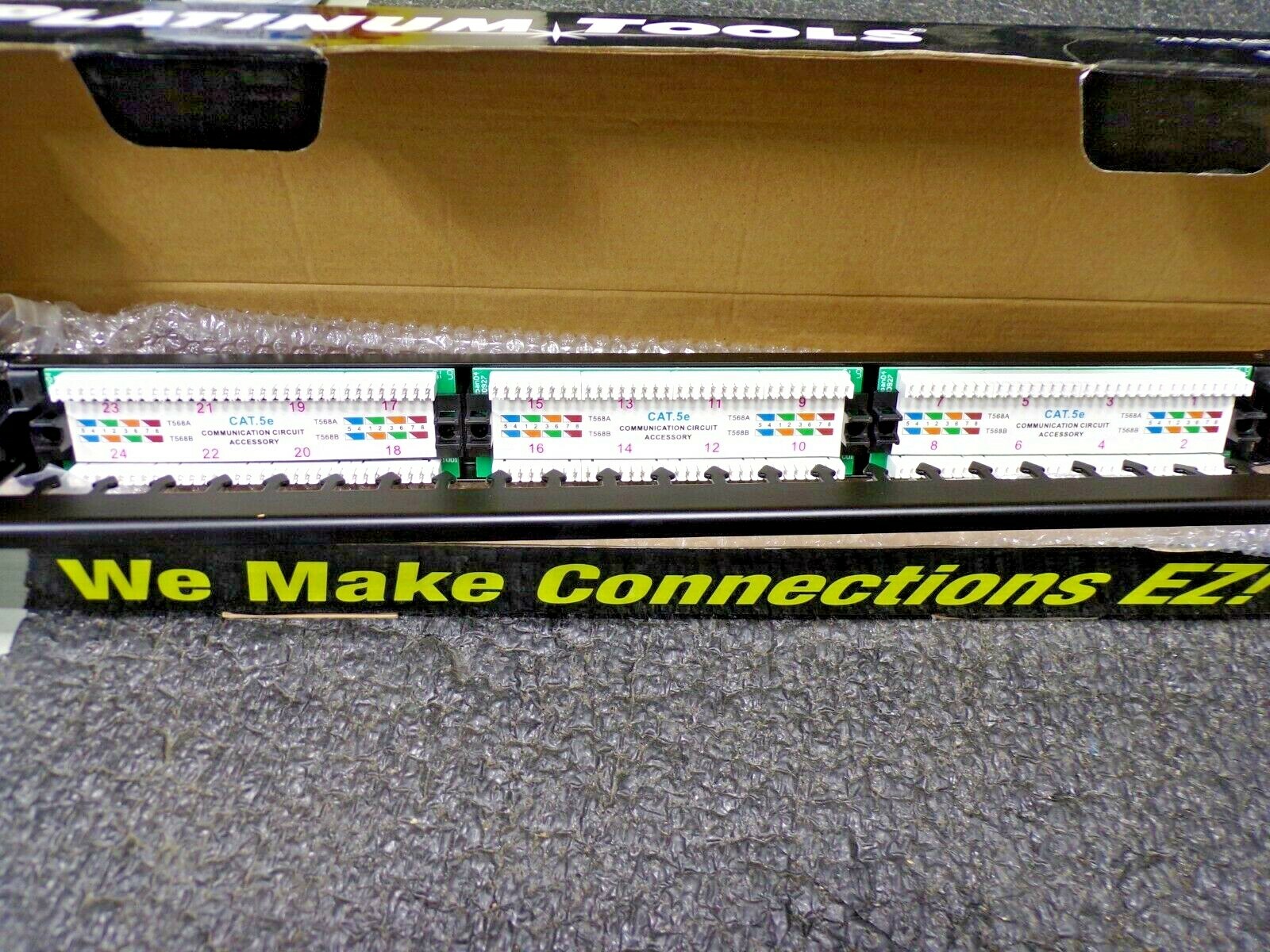 24 Port Cat5e Non-Shielded Patch Panel P/N 651-24C5, (RG)