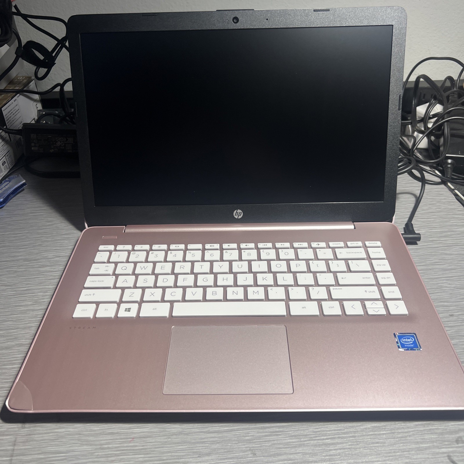 HP Stream 14-CB122DS Laptop 64GB 4GB RAM 14 inch For Parts