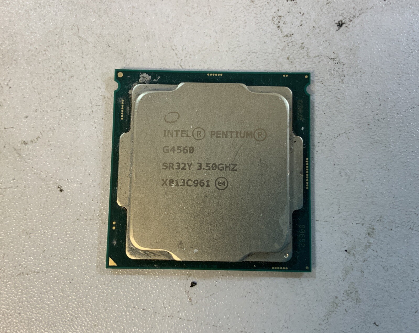 Intel Pentium Processor G4560 Dual Core 3.5 GHz Processor-Q3D