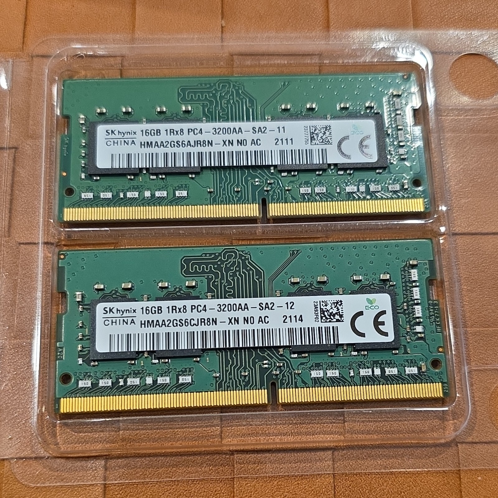 SK hynix 32GB (2x16GB) DDR4-3200 SO-DIMM Laptop RAM HMAA2GS6AJR8N-XN