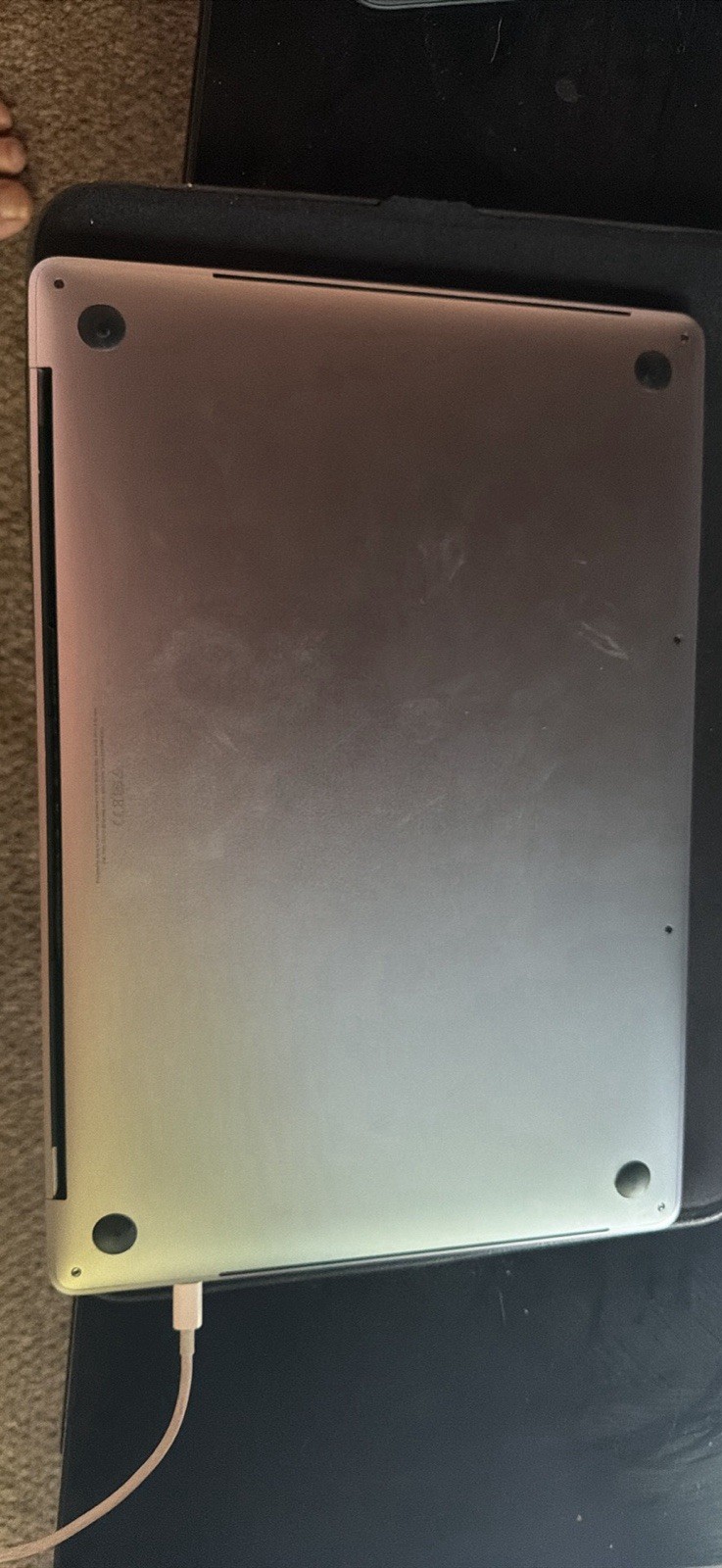Apple MacBook Pro 16″ (1TB SSD, Intel Core i9 9th Gen., 4.80 GHz, 16GB) Laptop –