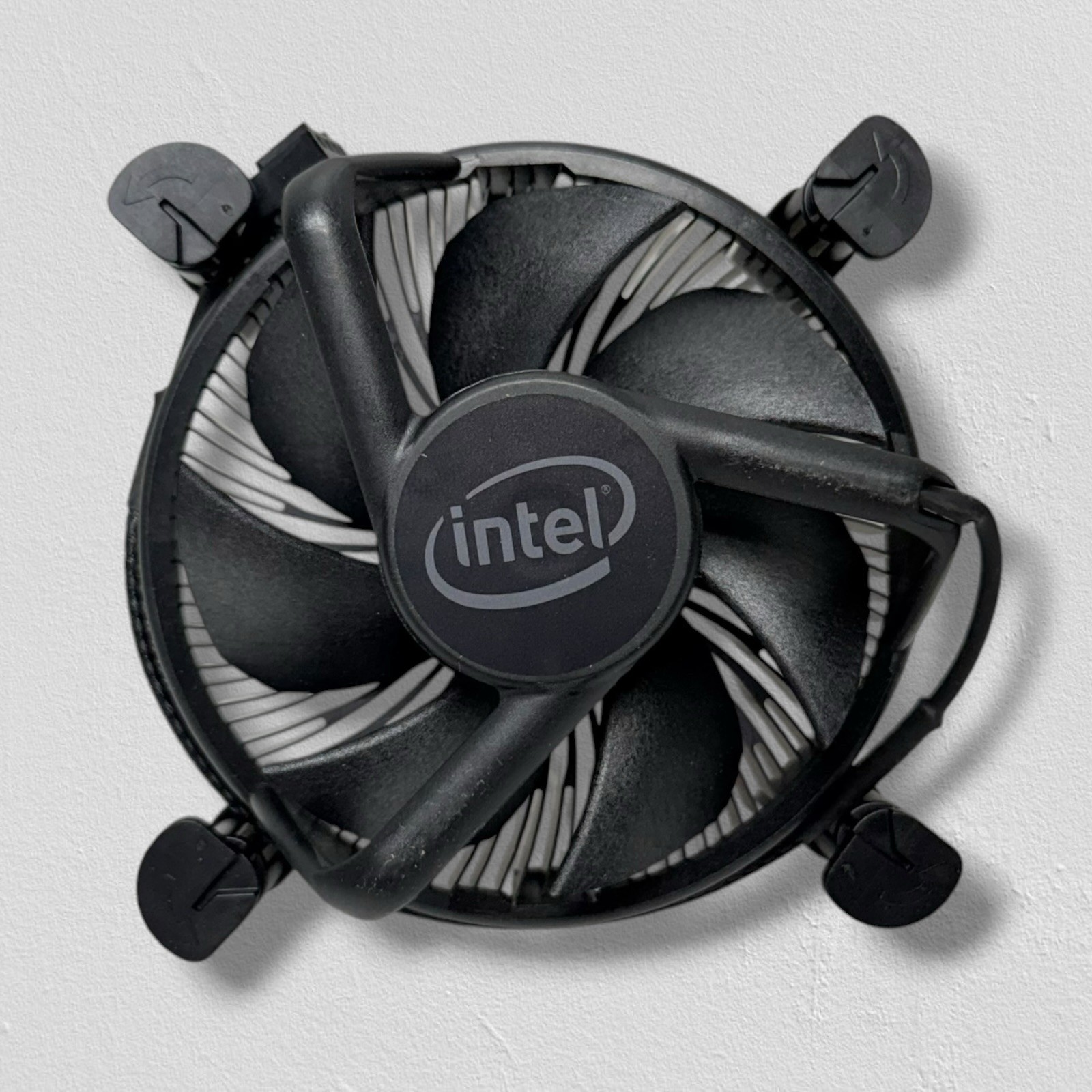 Intel Pentium G3220 3 GHz LGA 1150 5 GT/s Desktop CPU Processor SR1CG