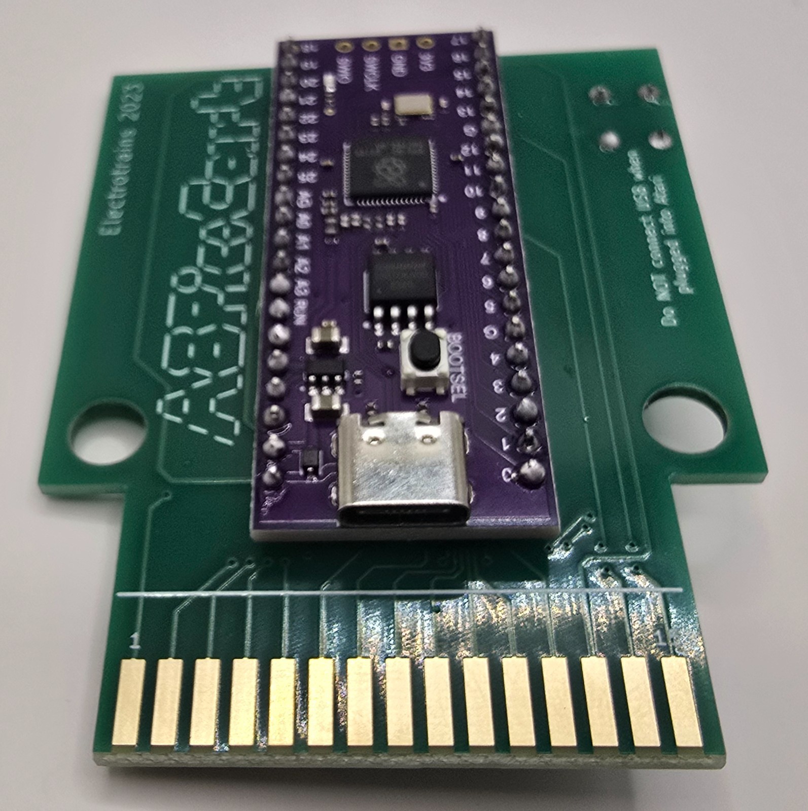 A8picoCart multi-cart for the Atari XL/XE/XEGS 8-bit Computers