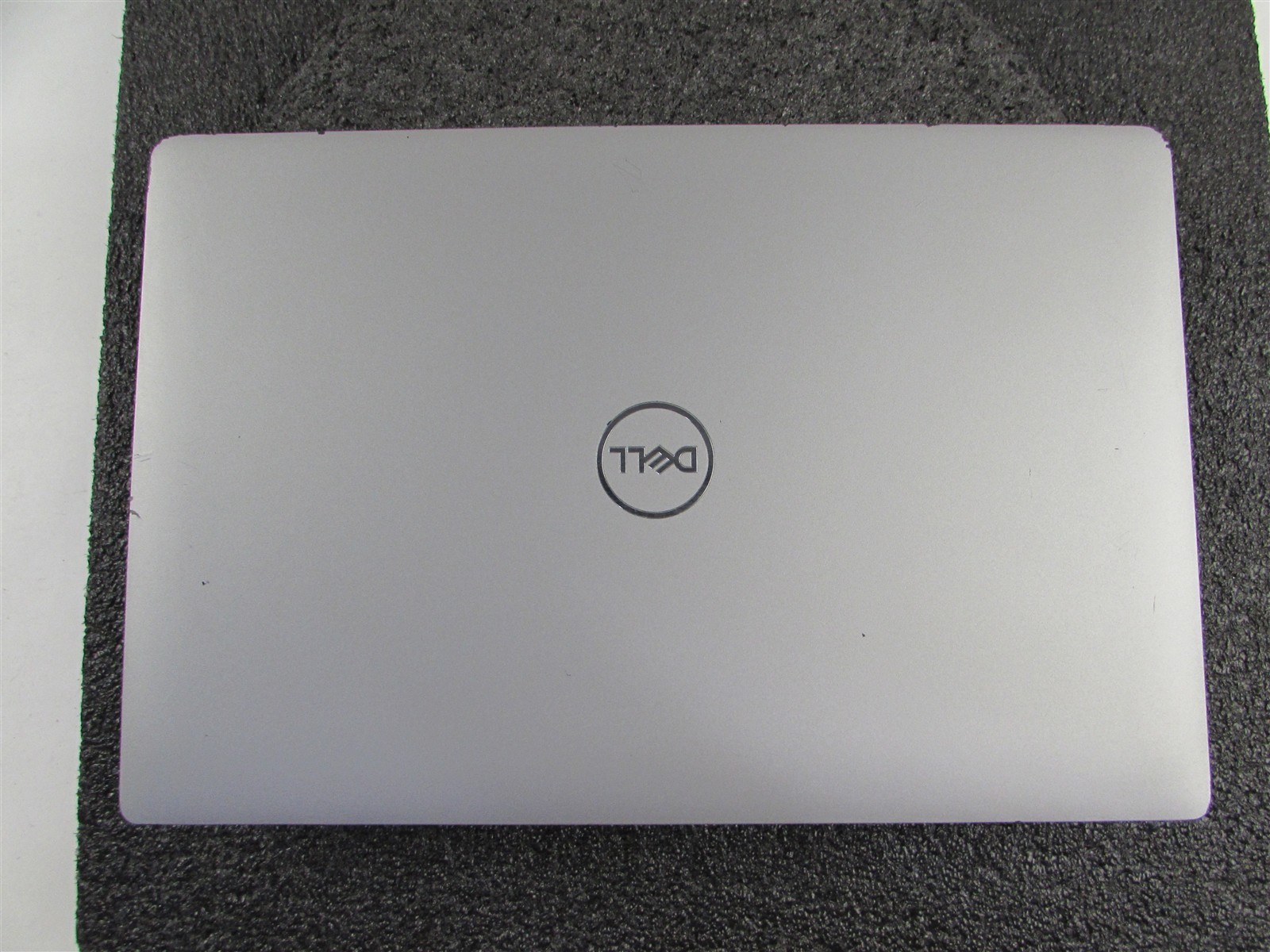 DELL LATITUDE 5430 1920X1080 FHD CORE I7-1265U 256GB SSD NO RAM NO O.S