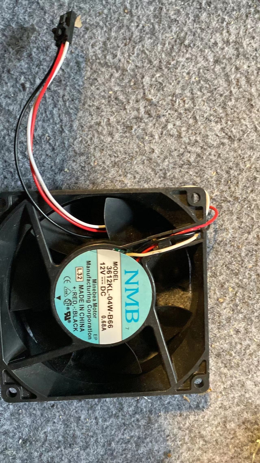 1PC NMB 3612KL-04W-B66 Case Fan 12V 0.68A 90*90*32mm For Dell Server Cooling Fan