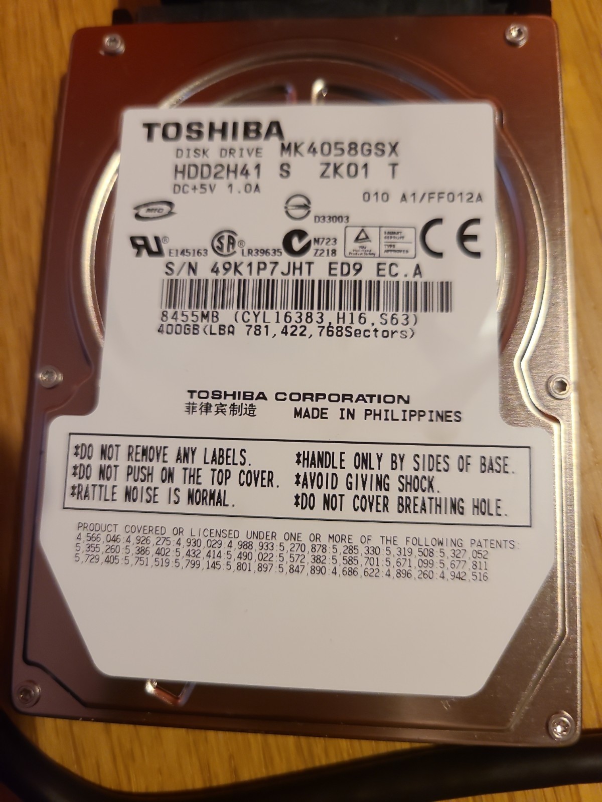 Toshiba 400 GB 2.5 inch MK4058GSX Disk Drive