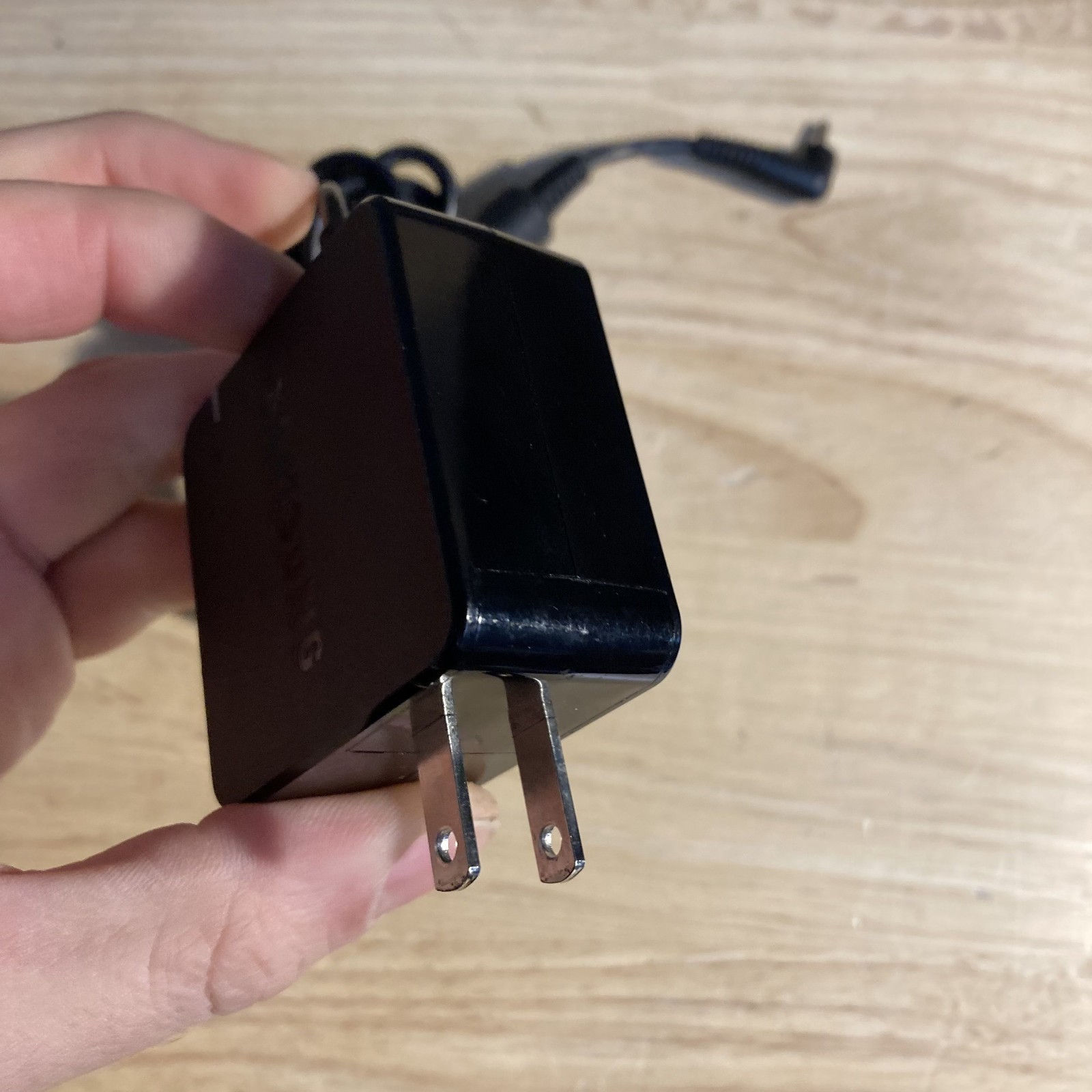 Samsung AC Adapter W14-026N1A Power Supply 12V 2.2A Charger AD-2612AUS