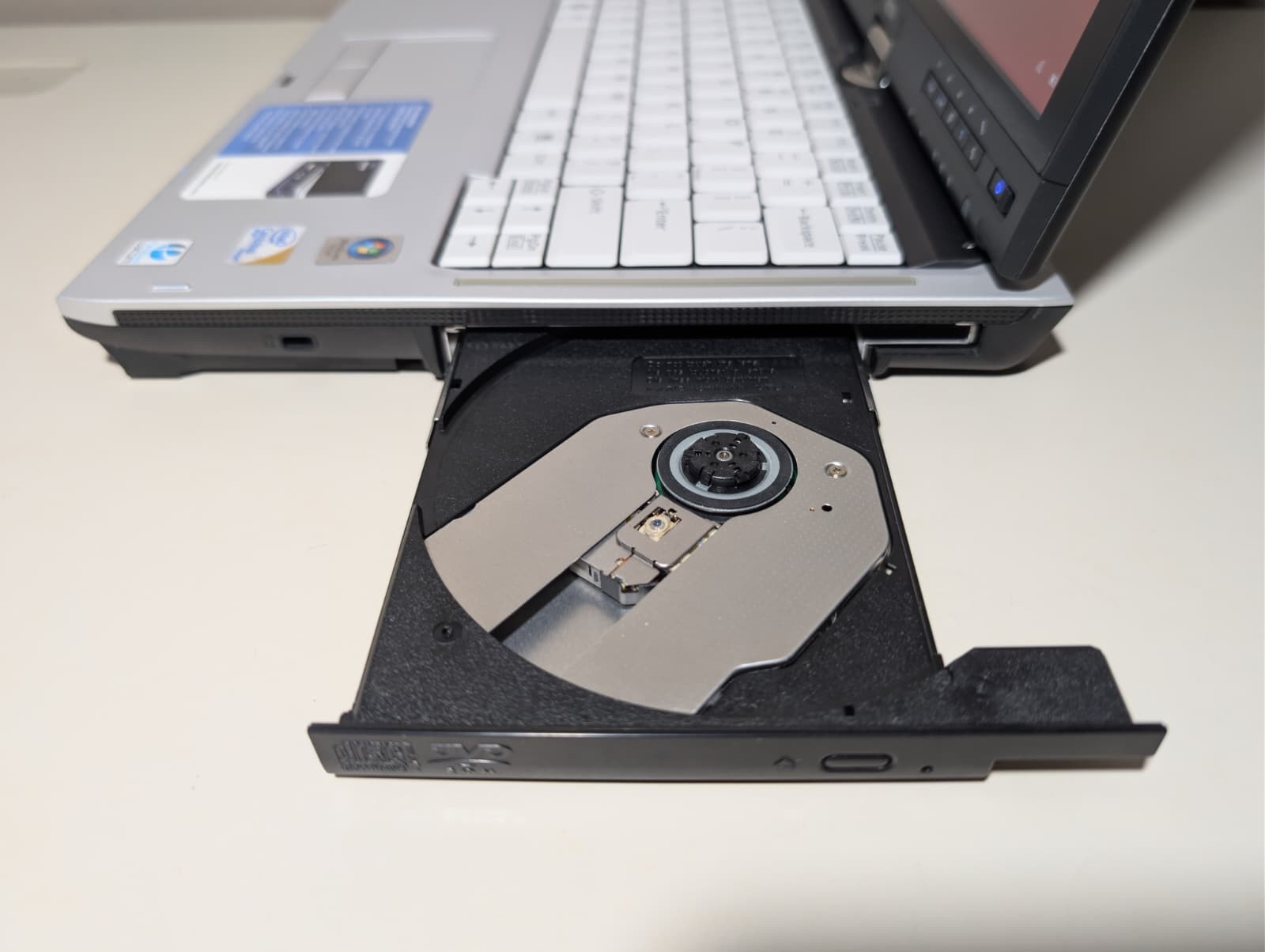 Fujitsu LifeBook T5010 2-in-1 | C2D P8600 8GB RAM 180GB SSD | Win 10 Pro RARE