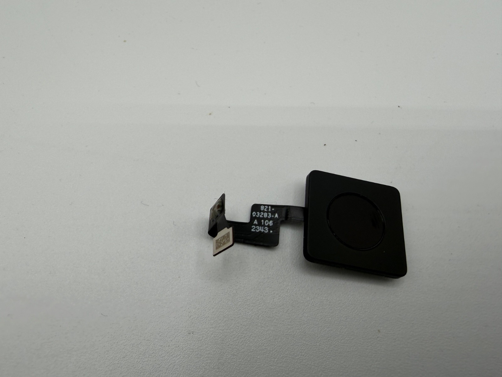 Apple MacBook Pro A2992 M3 Pro (12 Core/18 Core) 1TB SSD 18GB 820-02918-A